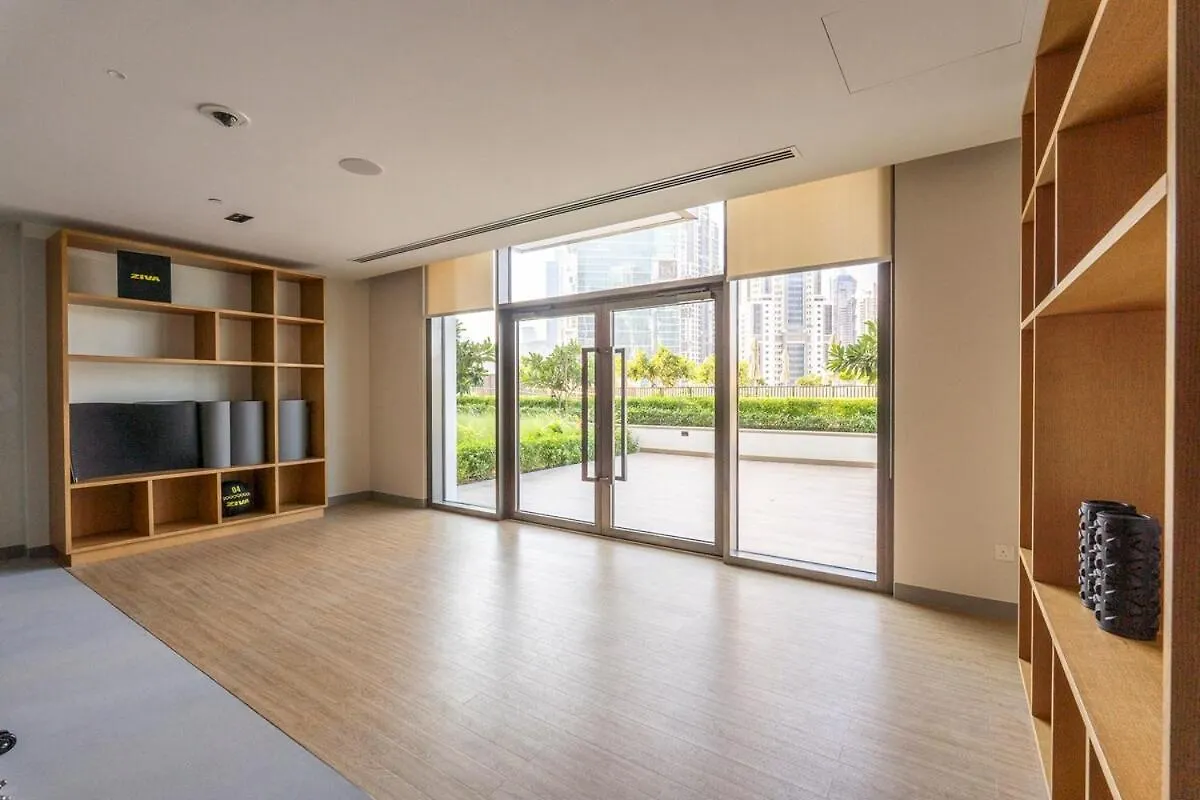 Sleep 4 In The Center Of Downtown Apartment Dubai