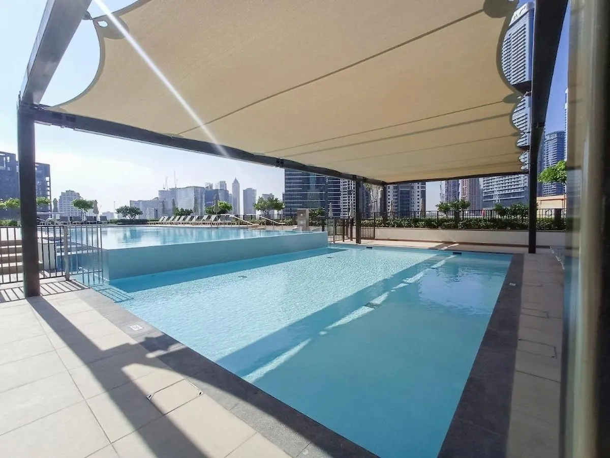 Sleep 4 In The Center Of Downtown Apartment Dubai
