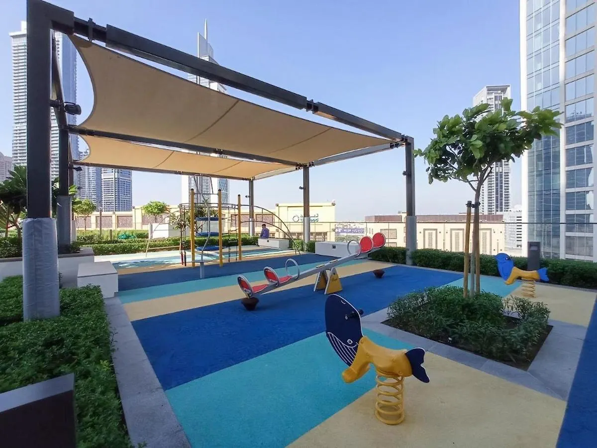 Sleep 4 In The Center Of Downtown Apartment Dubai