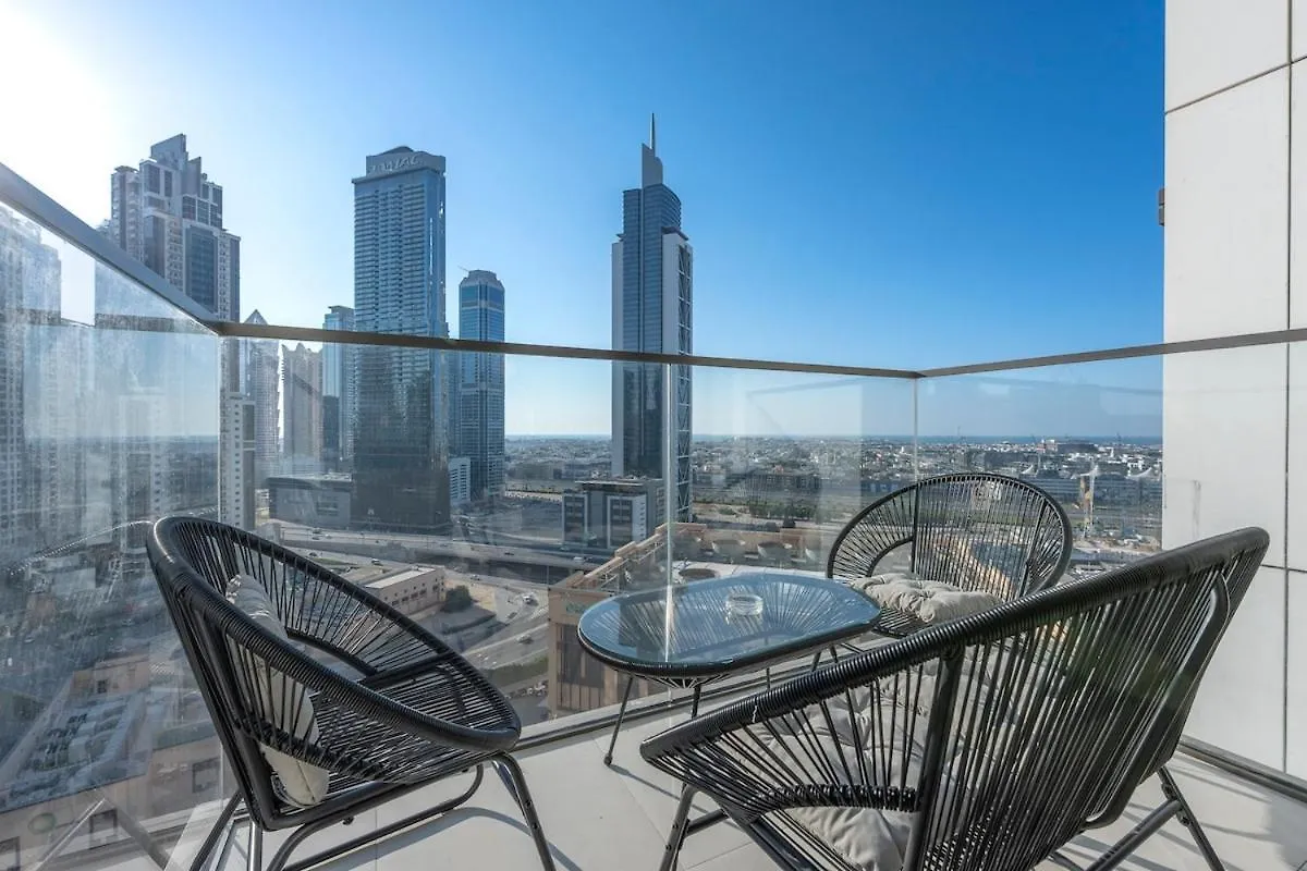 Sleep 4 In The Center Of Downtown Apartment Dubai