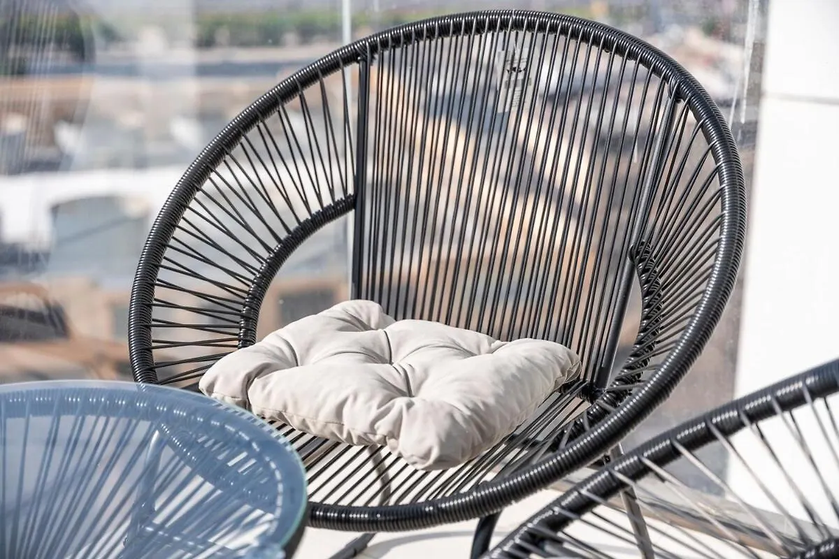 Sleep 4 In The Center Of Downtown Apartment Dubai