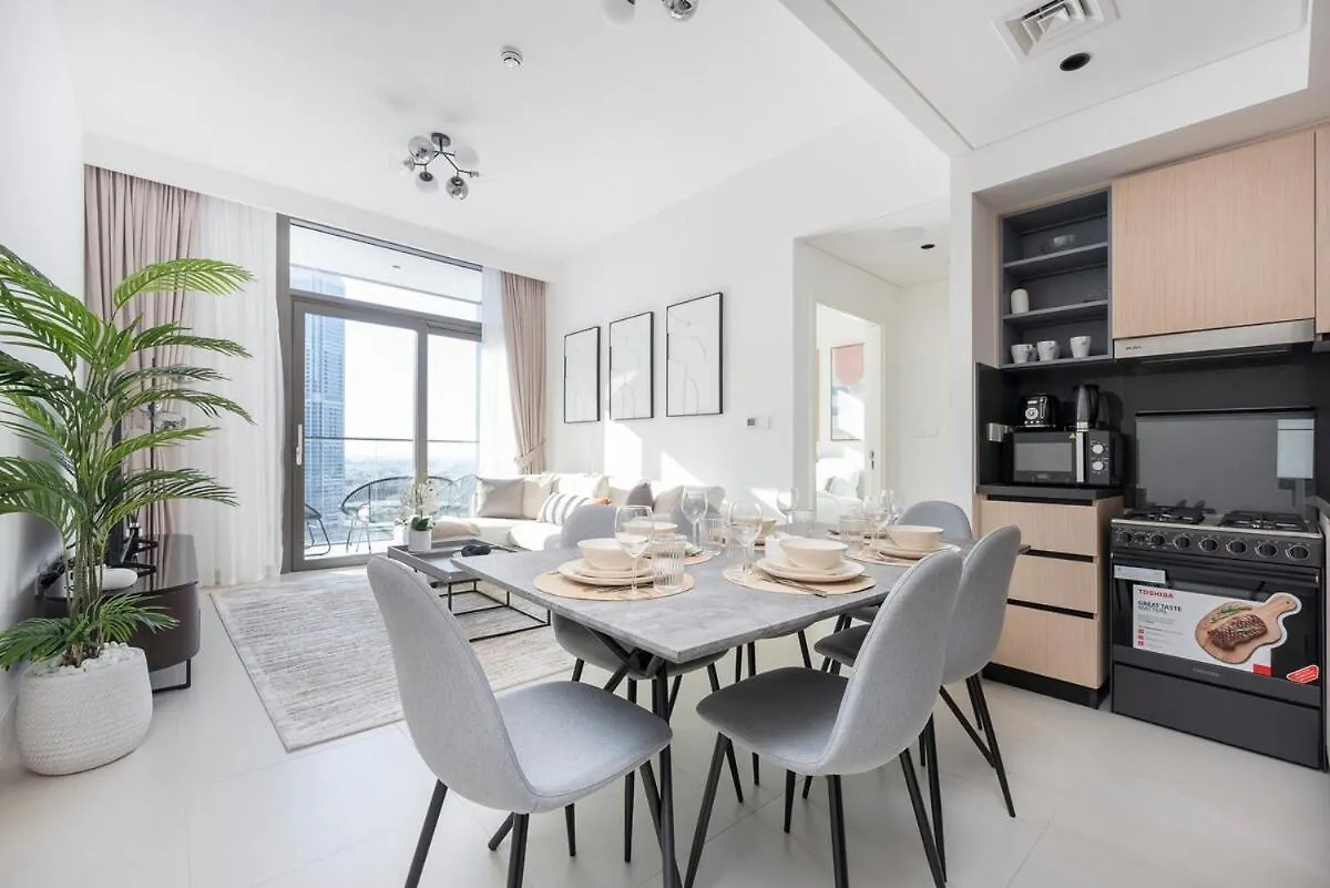 Sleep 4 In The Center Of Downtown Apartment Dubai United Arab Emirates